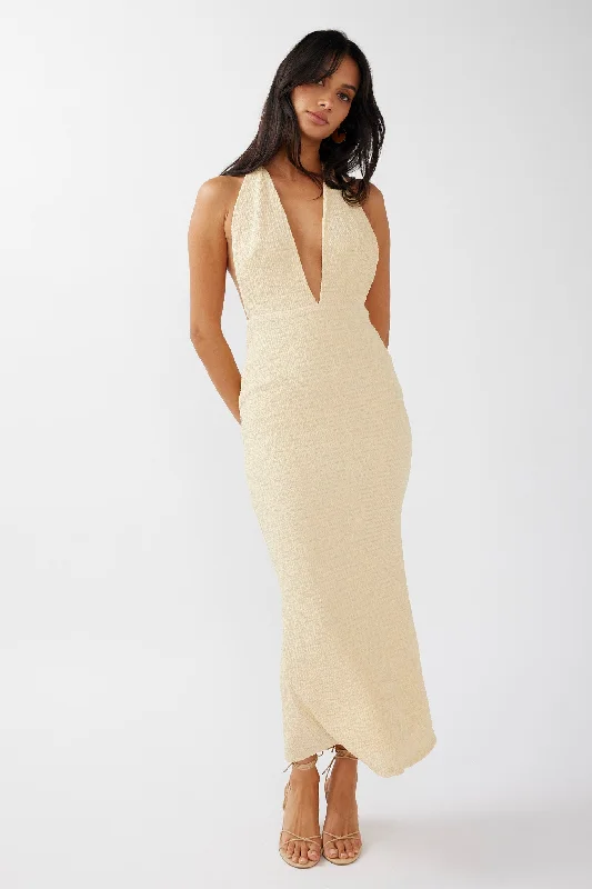 Midi dresses with one - shoulder designs for a modern and asymmetric style Mayah Halterneck Maxi Dress Textured Lemon Midi dresses with one - shoulder designs for a modern and asymmetric style Mayah Halterneck Maxi Dress Textured Lemon