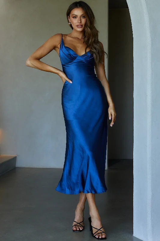 Sleeveless midi dresses with lace details for summer weddings Infinity Pintuck Bust Maxi Dress Navy