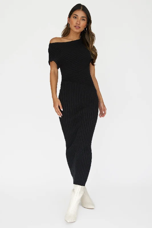 Sheath midi dresses with beaded embellishments for a formal occasion Kaelyn Asymmetric Neck Knit Maxi Dress Black Sheath midi dresses with beaded embellishments for a formal occasion Kaelyn Asymmetric Neck Knit Maxi Dress Black