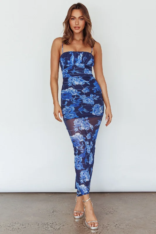 Midi dresses with gathered skirts for a full and flowing silhouette Zosia Ruched Maxi Dress Floral Navy Midi dresses with gathered skirts for a full and flowing silhouette Zosia Ruched Maxi Dress Floral Navy