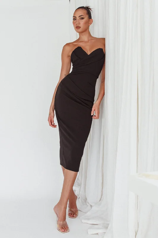 Midi dresses with one - shoulder designs for a modern and asymmetric style Yours Alone Gathered Detail Midi Dress Black Midi dresses with one - shoulder designs for a modern and asymmetric style Yours Alone Gathered Detail Midi Dress Black