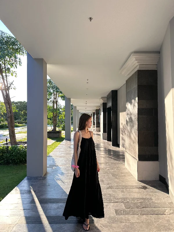 Maxi - inspired midi dresses with flowing fabrics for a beachy vibe Cake Layers Maxi Dress Maxi - inspired midi dresses with flowing fabrics for a beachy vibe Cake Layers Maxi Dress