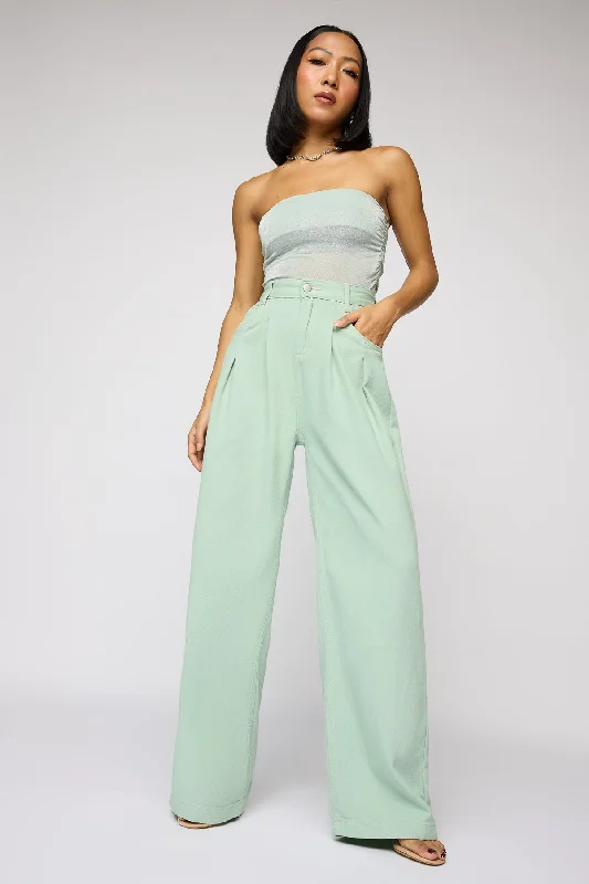 Bootcut Style Women's Stretch Denim Jeans in Dark WashCeladon Green Denim Korean Pants
