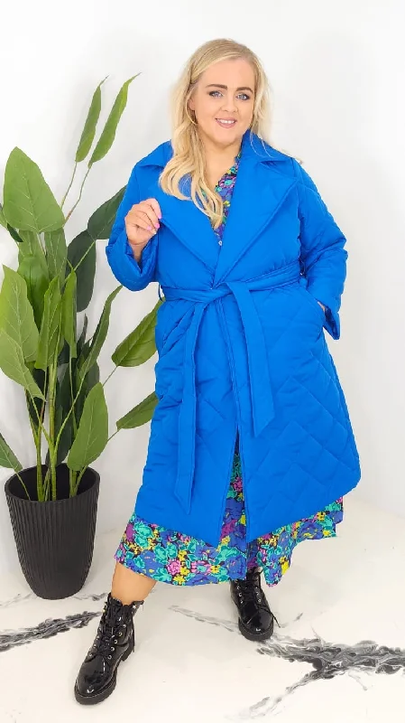 Women's reversible down coats with two - tone designs for versatile stylingCurve Mandie Coat Women's reversible down coats with two - tone designs for versatile stylingCurve Mandie Coat