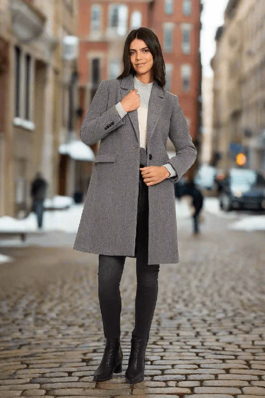 Plus size women's wool blend coats for a warm and stylish winterCoat