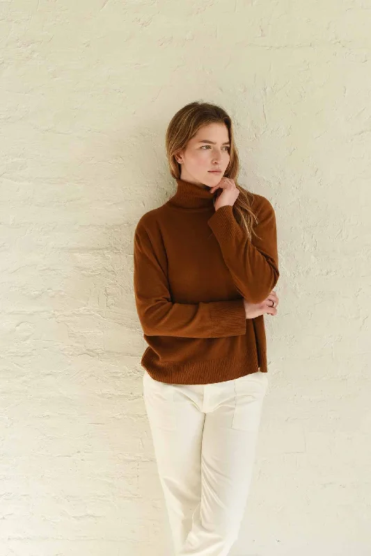 M.PATMOS Maya Turtleneck - Caramel