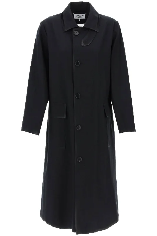 Checkered women's wool coats in a classic pattern for a timeless styleMaison margiela cotton coat with laminated trim details S51AH0196 S78506 BLACK SHINY Checkered women's wool coats in a classic pattern for a timeless styleMaison margiela cotton coat with laminated trim details S51AH0196 S78506 BLACK SHINY