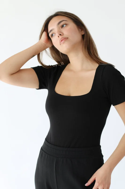 Cut - Out Bodysuits for a Trendy and Fashion - Forward StyleSHORT SLEEVE BODYSUIT