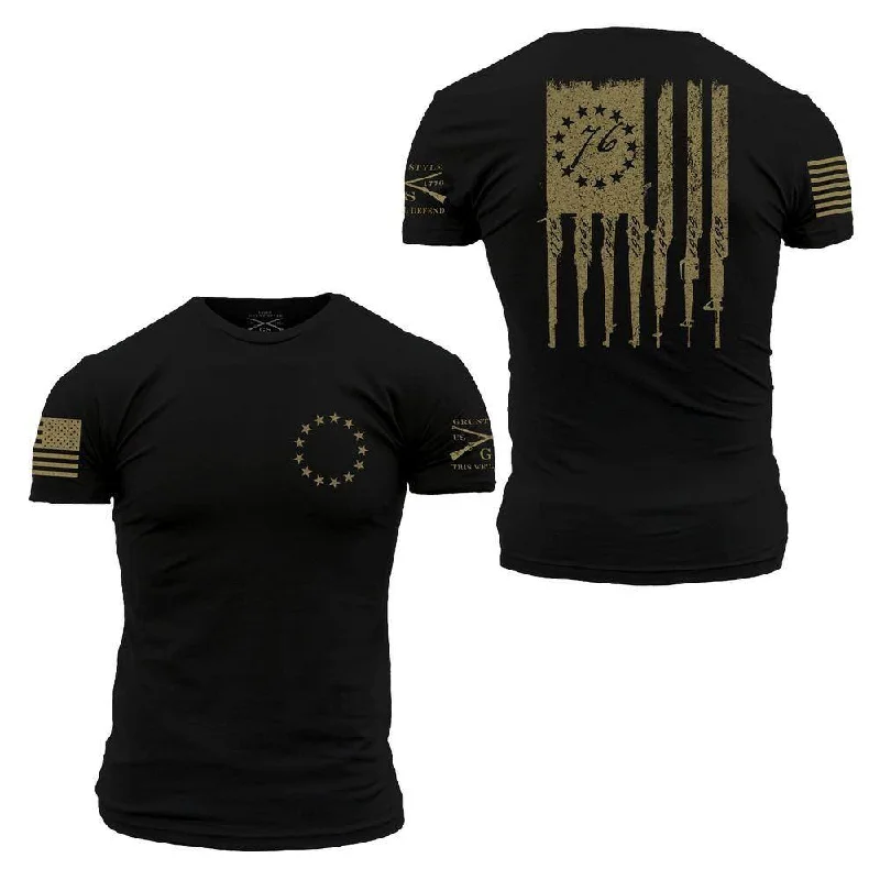 Crop Top Women T Shirt to Pair with High - Waisted BottomsBetsy Rifle Flag T-Shirt - Black