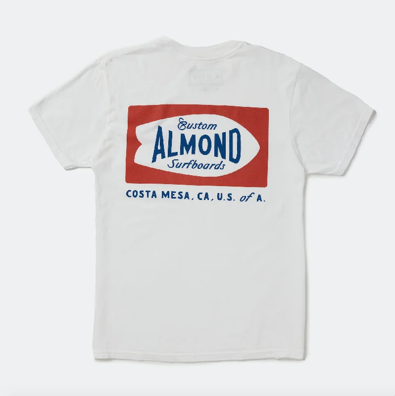 Distressed Women T Shirt with a Laid - Back AestheticSeaview Tee | White
