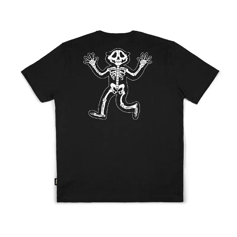 Muscle Women T Shirt for a Sporty and Casual LookWild Dudes