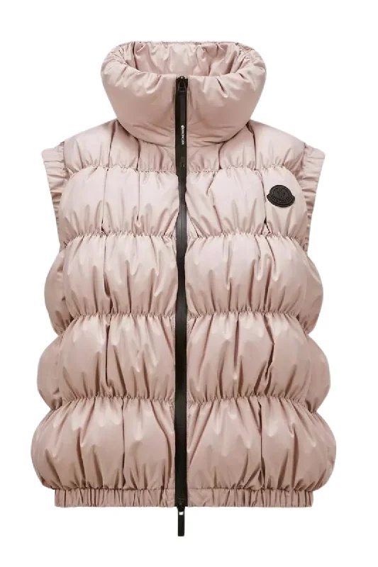 Women's cropped satin jackets in pastel shades for a glamorous evening outApriate Down Vest