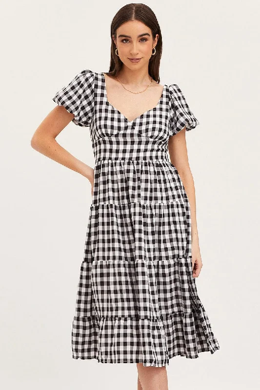 Halter Neck Women Dress to Show Off the Shoulders and NecklineCheck Midi Dress Short Sleeve Evening Halter Neck Women Dress to Show Off the Shoulders and NecklineCheck Midi Dress Short Sleeve Evening