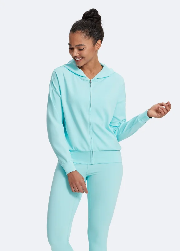 Women's quarter - zip sweatshirt made of organic cotton for eco - conscious fashionClassic Fit Hoodie Women's quarter - zip sweatshirt made of organic cotton for eco - conscious fashionClassic Fit Hoodie
