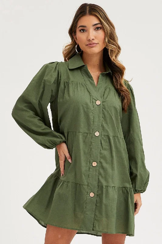 Plus Size Women Dress with a Flattering A - Line Cut for Comfort and StyleGreen Tiered Dress Long Sleeve Mini