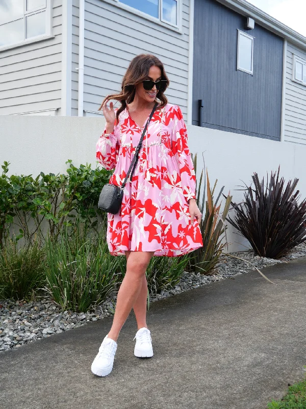 Mini Women Dress with a Short Hem for a Young and Trendy StyleIris Maxi Monique Dress Pink Red Floral Mini Women Dress with a Short Hem for a Young and Trendy StyleIris Maxi Monique Dress Pink Red Floral