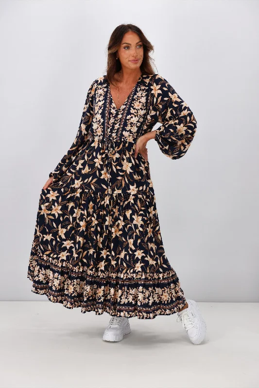Mermaid - Style Women Dress with a Fitted Silhouette for Special OccasionsSalty Bright Luna Floral Dress Navy Mermaid - Style Women Dress with a Fitted Silhouette for Special OccasionsSalty Bright Luna Floral Dress Navy