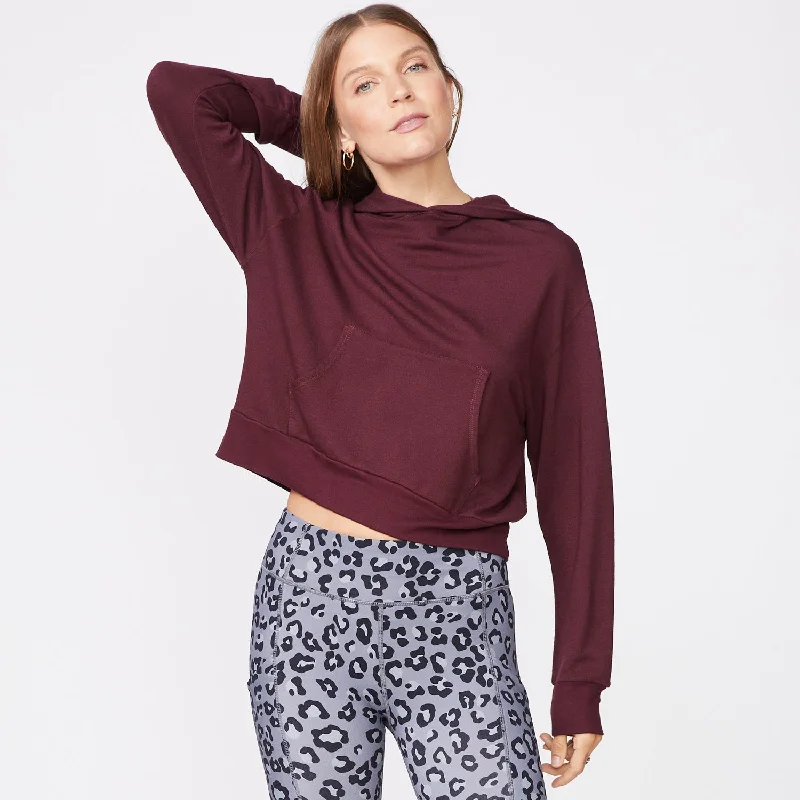Women's hoodie with a detachable hood for customizable stylingSupersoft Fleece Girlfriend Pullover