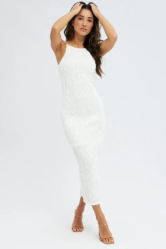 Backless Women Dress for a Sexy and Alluring Look at Evening EventsWhite Maxi Dress Sleeveless Bodycon Backless Women Dress for a Sexy and Alluring Look at Evening EventsWhite Maxi Dress Sleeveless Bodycon