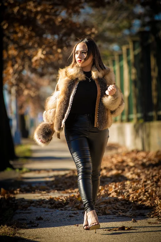 Women's long - line cardigan jackets in a soft knit for a cozy and elegant lookWomen's Leather And Fox Combo [Tan/Gold]