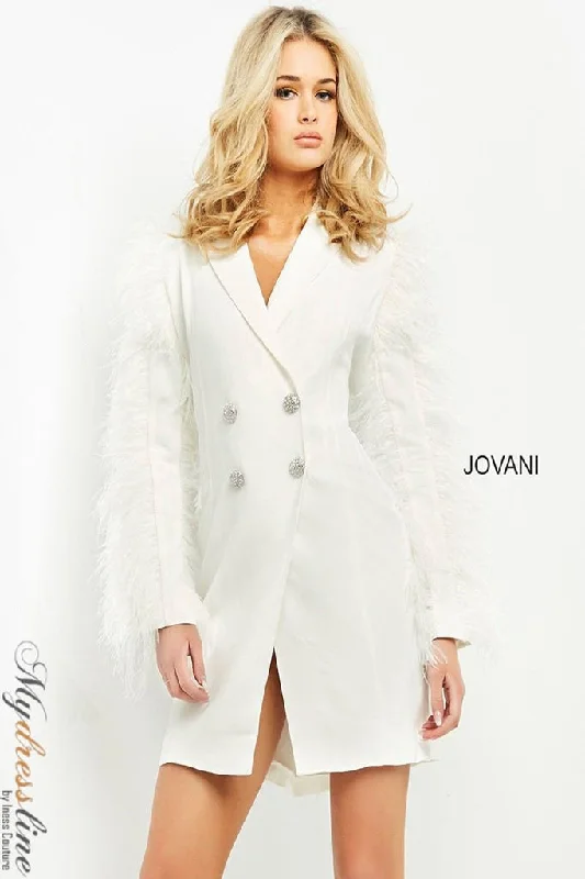 Long - Sleeve Women Dress in Velvet for a Luxurious Winter Look Long - Sleeve Women Dress in Velvet for a Luxurious Winter Look Jovani 05853 Long - Sleeve Women Dress in Velvet for a Luxurious Winter Look Long - Sleeve Women Dress in Velvet for a Luxurious Winter Look Jovani 05853