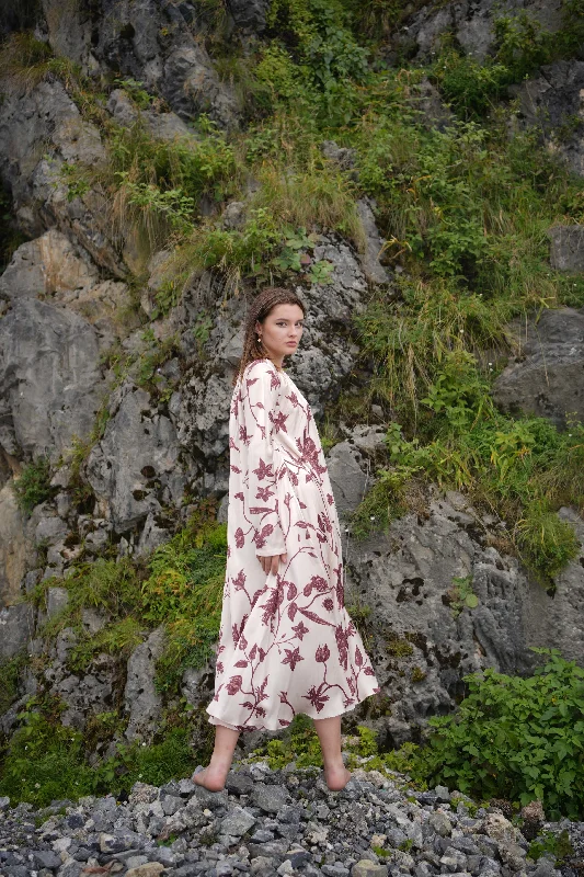 Shift Women Dress with a Simple and Classic Design for Everyday Wear Shift Women Dress with a Simple and Classic Design for Everyday Wear Laxmi Shift Women Dress with a Simple and Classic Design for Everyday Wear Shift Women Dress with a Simple and Classic Design for Everyday Wear Laxmi