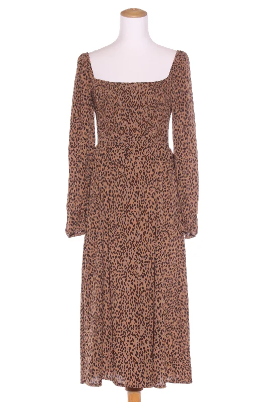 Wrap - Style Women Dress with Adjustable Fit for All Body Types Wrap - Style Women Dress with Adjustable Fit for All Body Types MIRACLE - Leopard print shirred bodice midi dress! 12 Wrap - Style Women Dress with Adjustable Fit for All Body Types Wrap - Style Women Dress with Adjustable Fit for All Body Types MIRACLE - Leopard print shirred bodice midi dress! 12