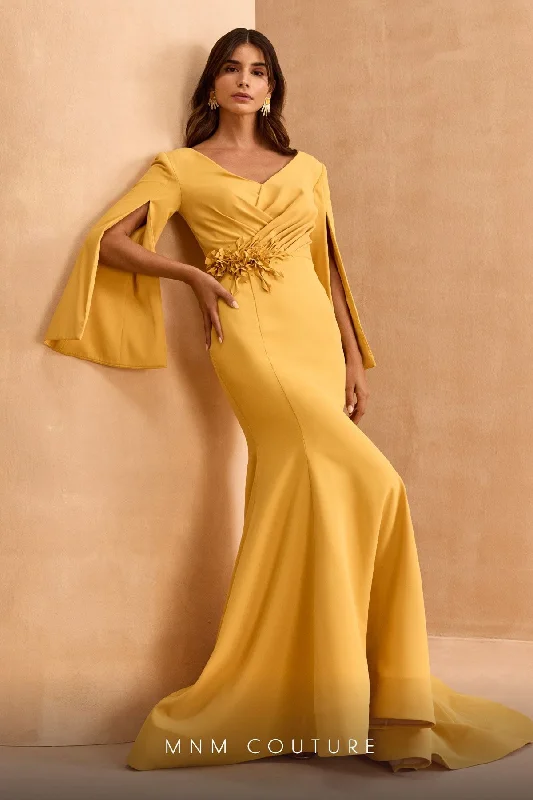 Pleated Women Dress with a Timeless and Elegant Texture Pleated Women Dress with a Timeless and Elegant Texture MNM Couture V02044