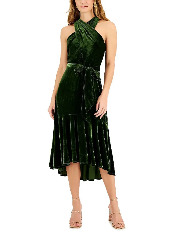 Shift Women Dress with a Simple and Classic Design for Everyday Wear Shift Women Dress with a Simple and Classic Design for Everyday Wear Petites Womens Velvet Tea Halter Dress