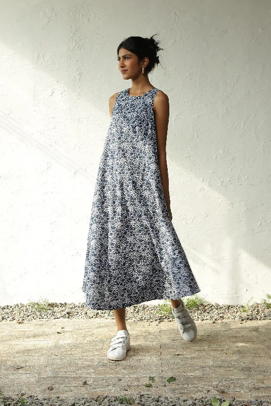 Wrap - Style Women Dress with Adjustable Fit for All Body Types Wrap - Style Women Dress with Adjustable Fit for All Body Types Spring halter dress Wrap - Style Women Dress with Adjustable Fit for All Body Types Wrap - Style Women Dress with Adjustable Fit for All Body Types Spring halter dress
