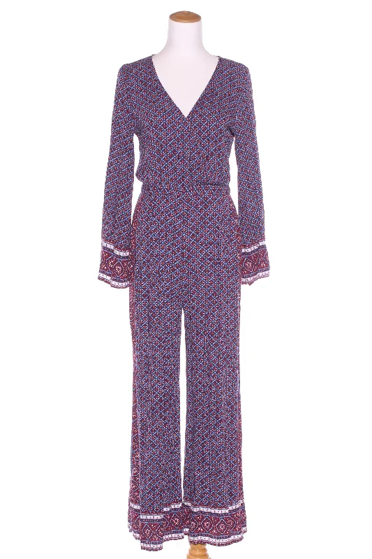 Long - Sleeve Women Dress in Velvet for a Luxurious Winter Look Long - Sleeve Women Dress in Velvet for a Luxurious Winter Look TIGERLILY - Wide leg rayon jumpsuit! 12 Long - Sleeve Women Dress in Velvet for a Luxurious Winter Look Long - Sleeve Women Dress in Velvet for a Luxurious Winter Look TIGERLILY - Wide leg rayon jumpsuit! 12