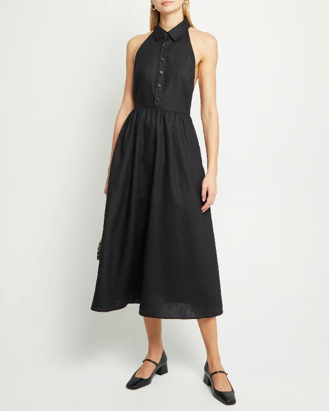 Maxi dresses with pocket details for added functionalityCasey Dress