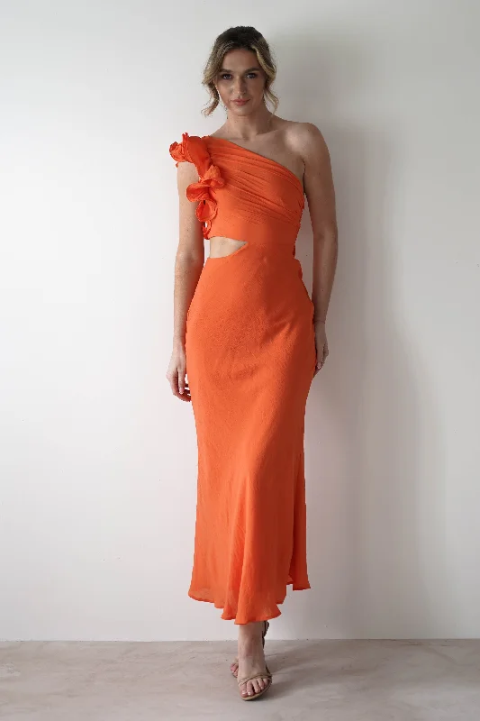 Maxi dresses with a paisley print for a classic and elegant styleLogen Ruffle Sleeve Midaxi | Orange Maxi dresses with a paisley print for a classic and elegant styleLogen Ruffle Sleeve Midaxi | Orange