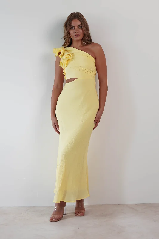Maxi dresses with pocket details for added functionalityLogen Ruffle Sleeve Midaxi | Yellow Maxi dresses with pocket details for added functionalityLogen Ruffle Sleeve Midaxi | Yellow