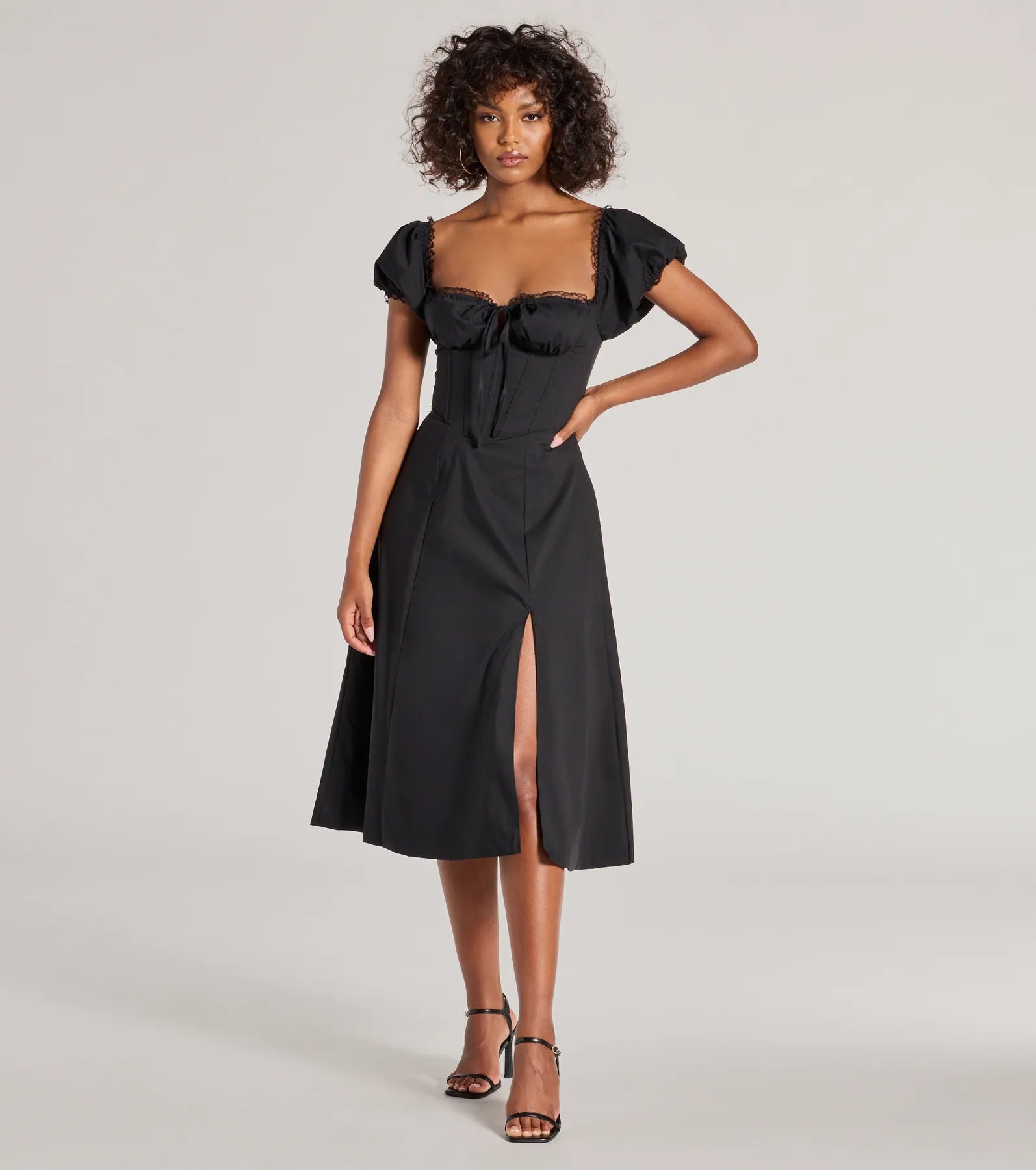 Midi dresses with printed lining for a hidden and stylish detailFlawless Puff Sleeve Corset Midi Dress Midi dresses with printed lining for a hidden and stylish detailFlawless Puff Sleeve Corset Midi Dress