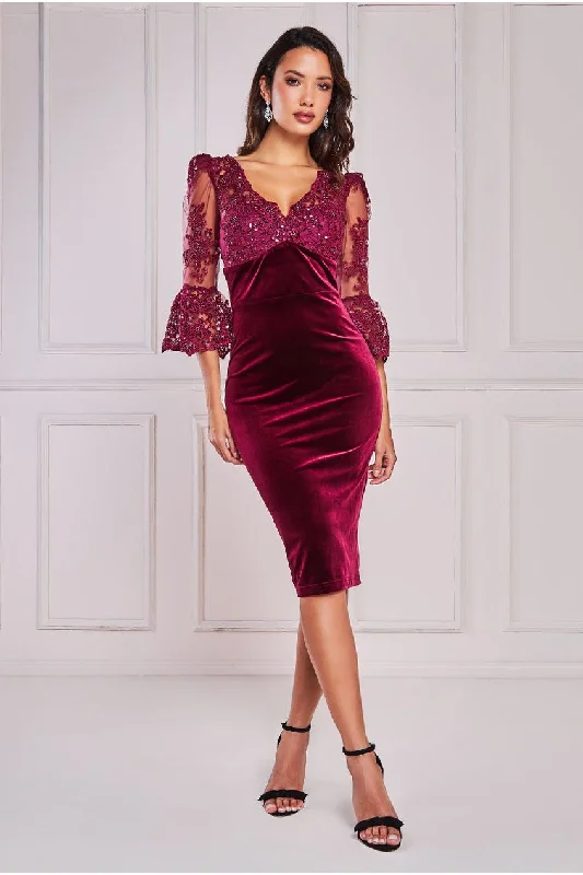Midi dresses with off - the - shoulder necklines for a flirty lookGoddiva Scalloped Lace & Velvet Midi - Burgundy Midi dresses with off - the - shoulder necklines for a flirty lookGoddiva Scalloped Lace & Velvet Midi - Burgundy