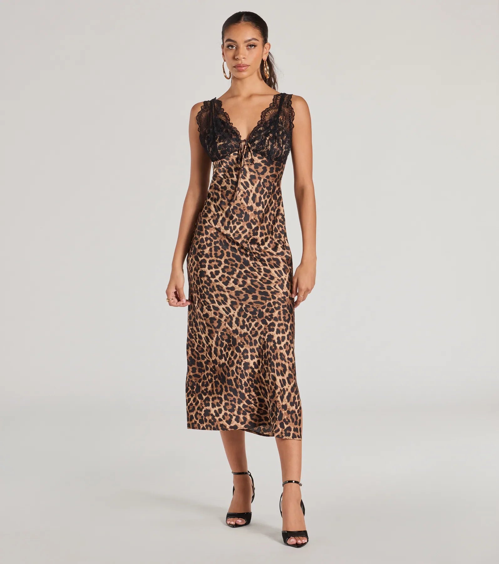 Sheath midi dresses with beaded embellishments for a formal occasionSleek Leopard Print Lace And Satin Midi Dress Sheath midi dresses with beaded embellishments for a formal occasionSleek Leopard Print Lace And Satin Midi Dress