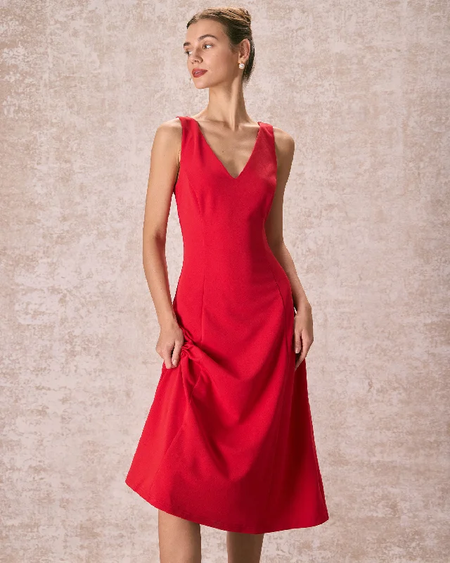 Midi dresses with animal prints for a bold and confident appearanceThe Red V Neck Sleeveless A-Line Midi Dress Midi dresses with animal prints for a bold and confident appearanceThe Red V Neck Sleeveless A-Line Midi Dress