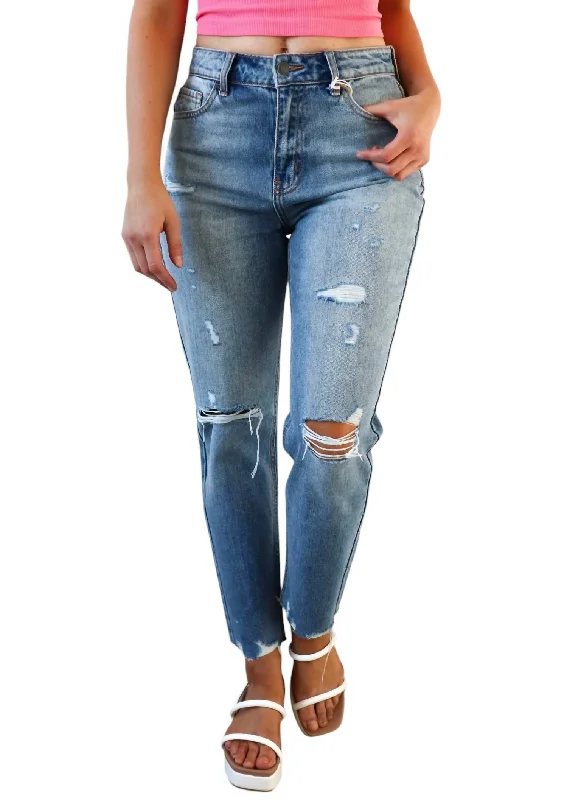 Women's spring - fresh floral pants Skinny women jeans with a form - fitting design Claire Straight Fit Denim In Medium Denim Women's spring - fresh floral pants Skinny women jeans with a form - fitting design Claire Straight Fit Denim In Medium Denim