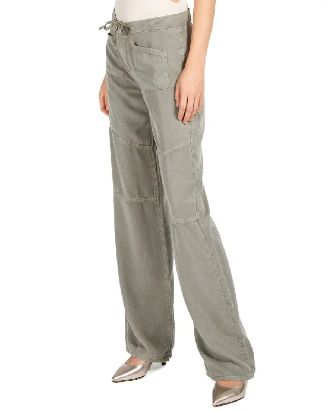 Women's designer brand pants High - rise flare women jeans for a 70s - inspired look Fidelity Denim Majorette Army Utility Jean