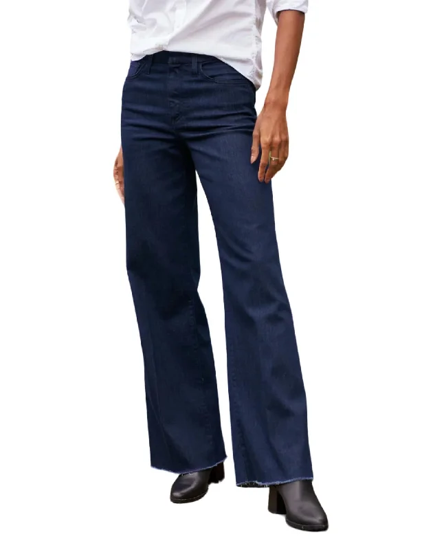 Women's unisex - style casual pants Ripped women jeans for a rebellious and fashion - forward style Gaucho Jeans In Rinse Wash Women's unisex - style casual pants Ripped women jeans for a rebellious and fashion - forward style Gaucho Jeans In Rinse Wash