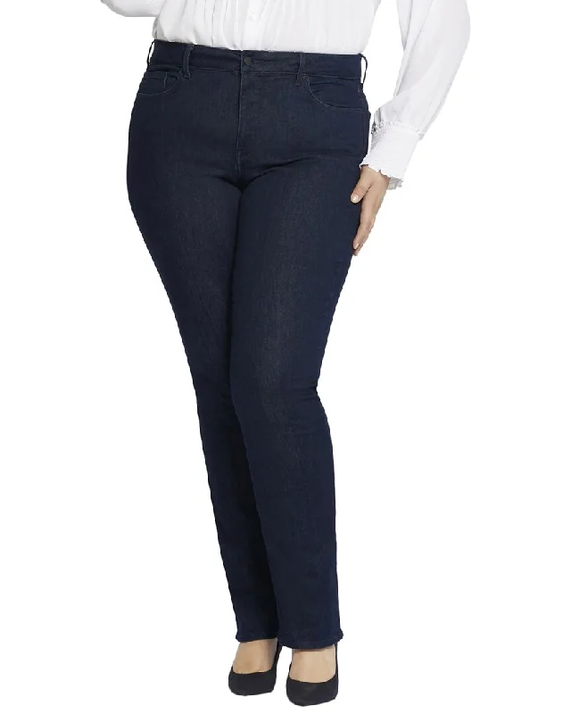 Women's printed floral pants High - waisted women jeans for a flattering silhouette NYDJ Plus Marilyn Rinse Straight Jean Women's printed floral pants High - waisted women jeans for a flattering silhouette NYDJ Plus Marilyn Rinse Straight Jean