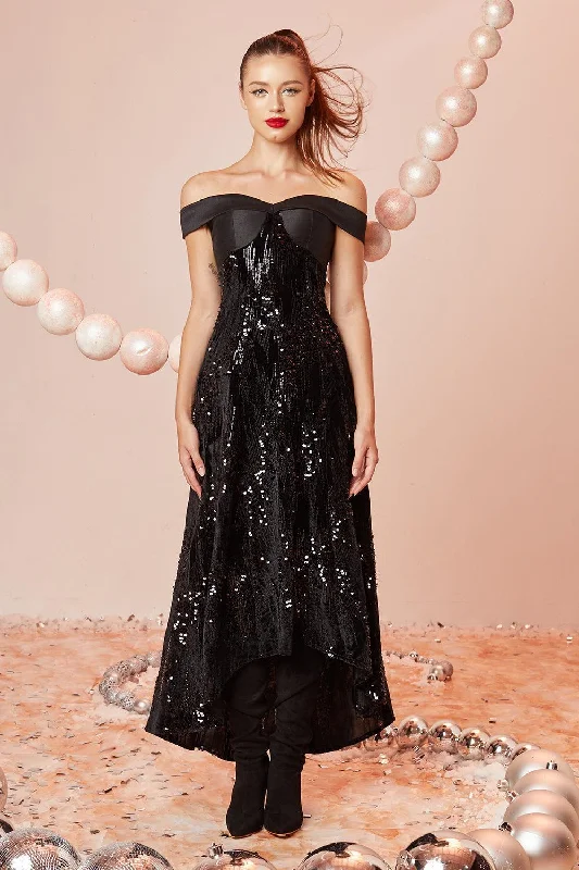 Party dresses with a fringed detail for a fun and dynamic style​Confetti A-line Off-Shoulder Velvet Ankle Length Dress