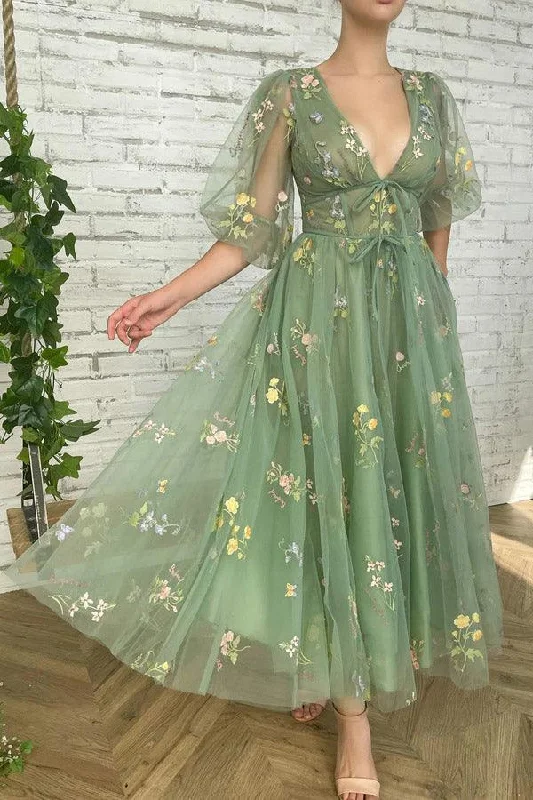 Party dresses with a jacquard pattern for a rich and detailed look​Elegant Green Tea Length Half Sleeves Prom Dresses Short Homecoming Dresses PSK362