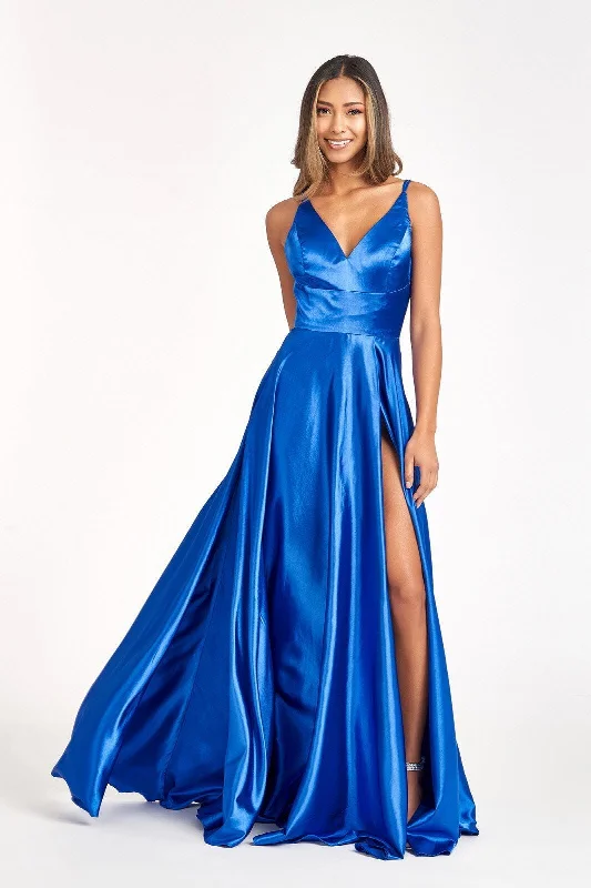 Bodycon dress with a flared skirt for a unique silhouette​Long Spaghetti Strap Formal Bridesmaid Satin Dress Sale
