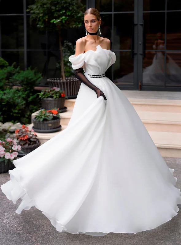 Wedding guest dresses with gathered skirts and V - necklinesMinimalist Off-Shoulder Organza Wedding Gown