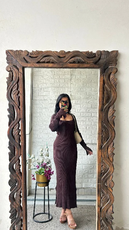 Bodycon dress with a ruched design for added texture​Sexy dress 36-38 bust/l:47