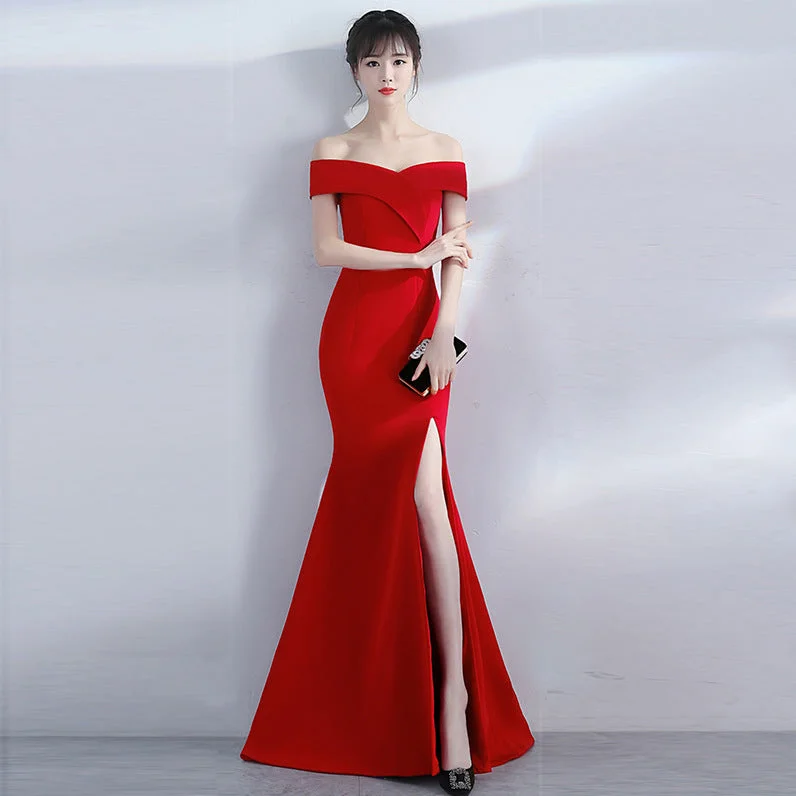 Prom dresses with cold - shoulder cutouts and satin bows for a trendy lookBanquet evening dress word-shoulder fishtail dress