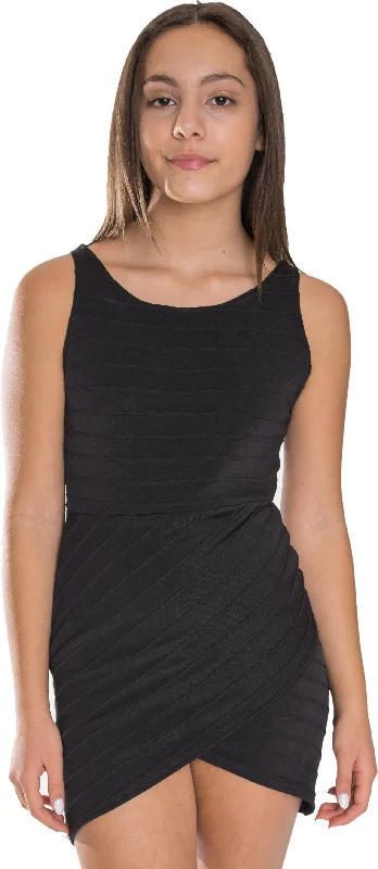 Long - sleeved formal dresses in velvet for a winter formal eventJuniors Envelope Bandage Dress