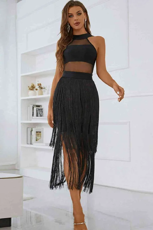 Prom dresses with tiered ruffled sleeves and satin skirts for a feminine and voluminous lookSpliced Mesh Fringe Hem Sleeveless Dress Prom dresses with tiered ruffled sleeves and satin skirts for a feminine and voluminous lookSpliced Mesh Fringe Hem Sleeveless Dress